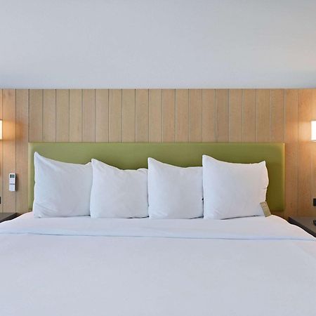 Country Inn & Suites By Radisson, Bloomington-Normal Airport, Il Exterior foto