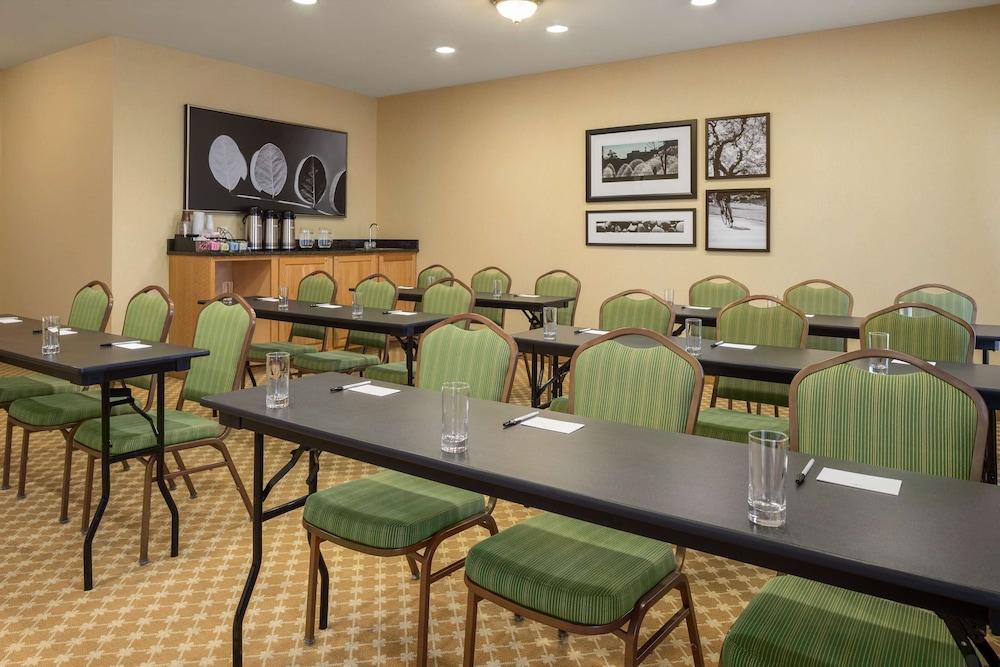 Country Inn & Suites By Radisson, Bloomington-Normal Airport, Il Exterior foto