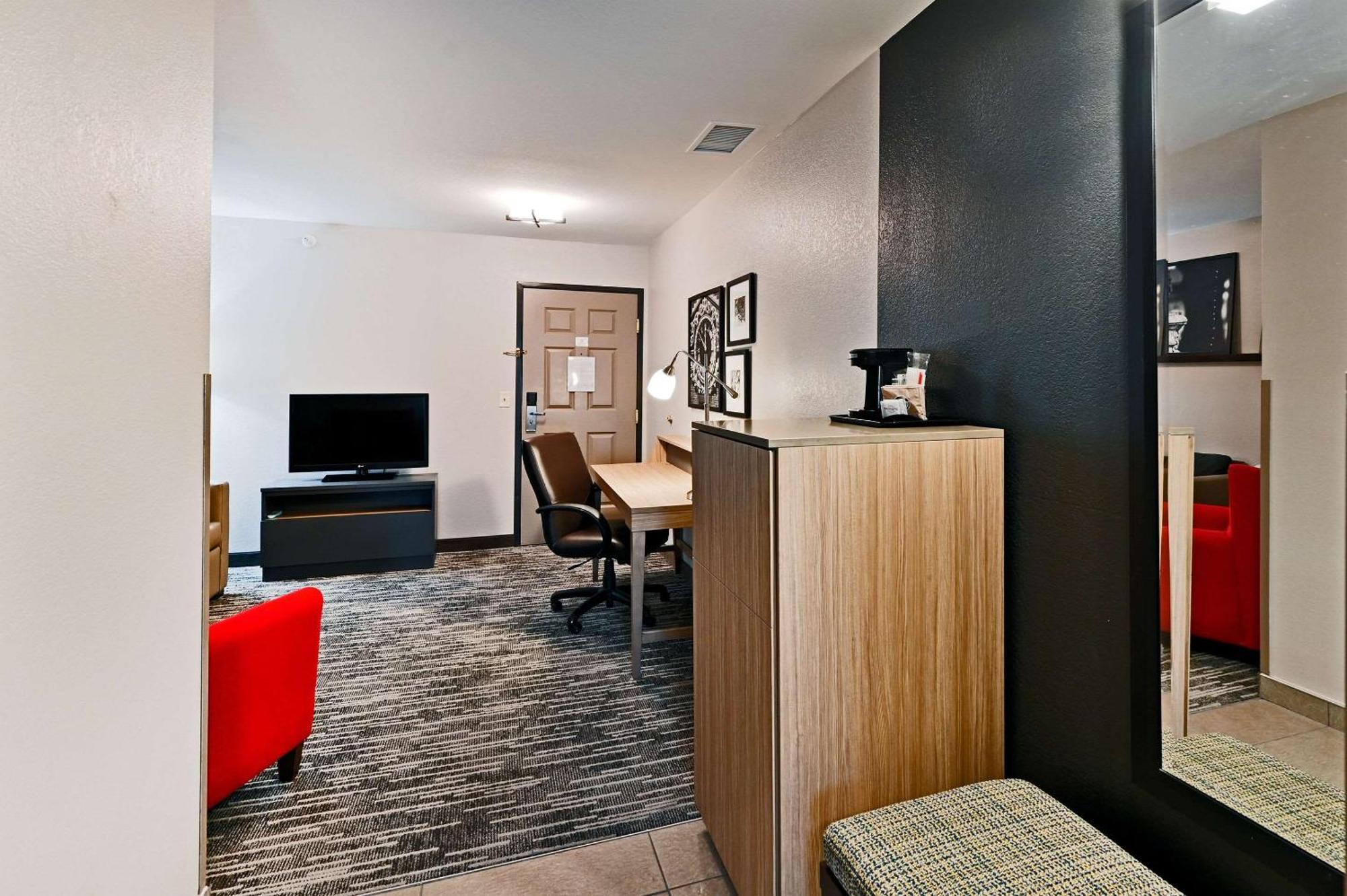 Country Inn & Suites By Radisson, Bloomington-Normal Airport, Il Exterior foto